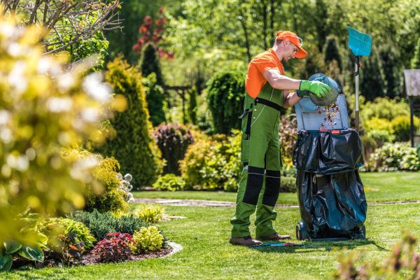 Cost of Lawn Cleaning Service in Stamford
