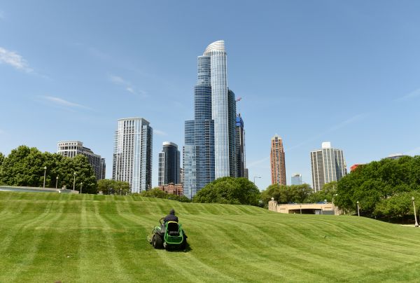 Cost of Corporate Lawn Mowing in Stamford